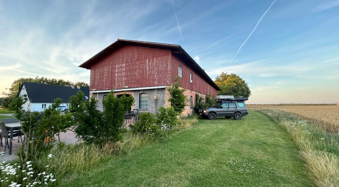 PÅ EVENTYR MED LASSE 2024 DAG 26 – TIL EN KORNÅKER I DANMARK